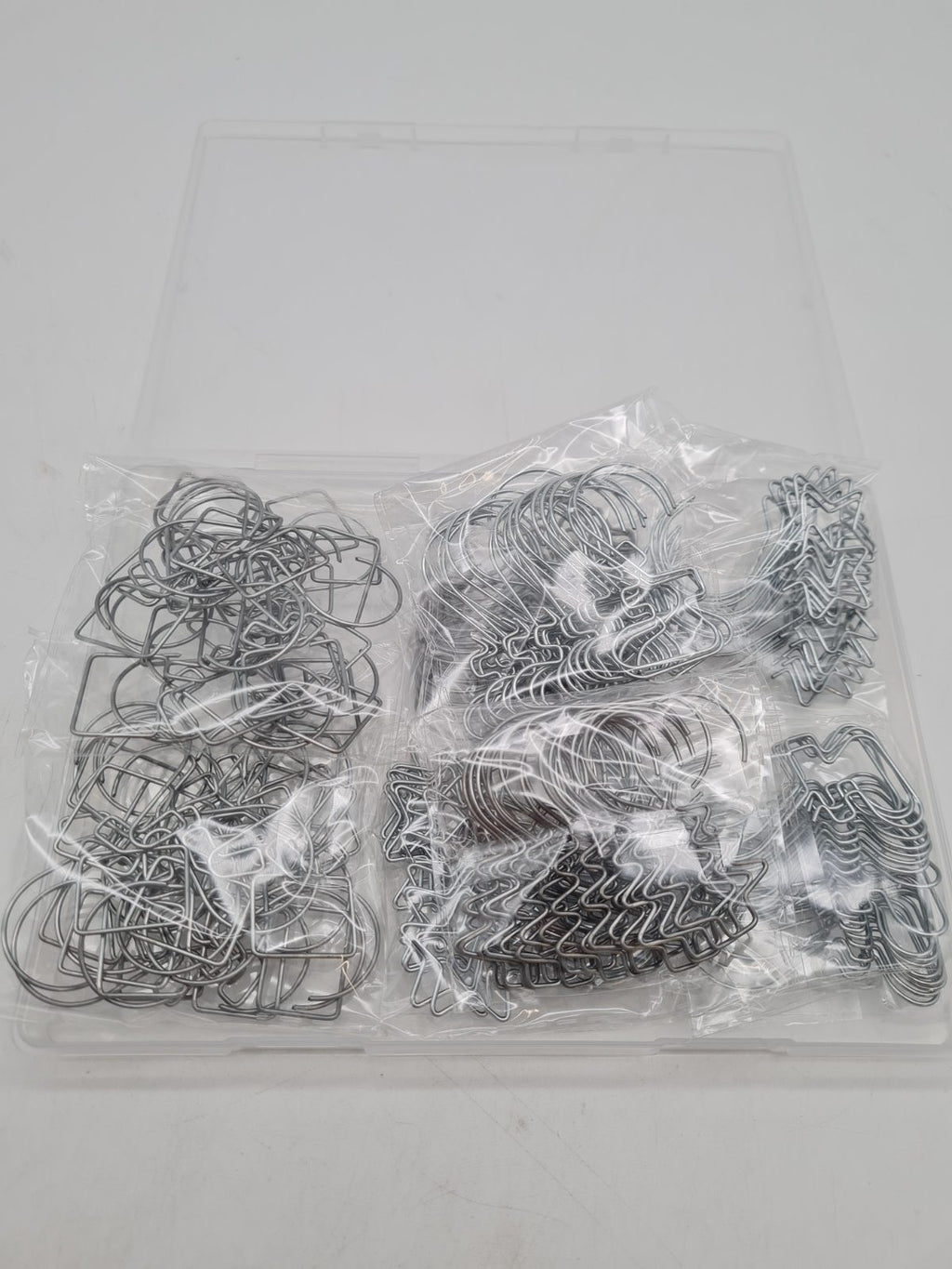 Christmas Ornament Hooks â€” photograph 2