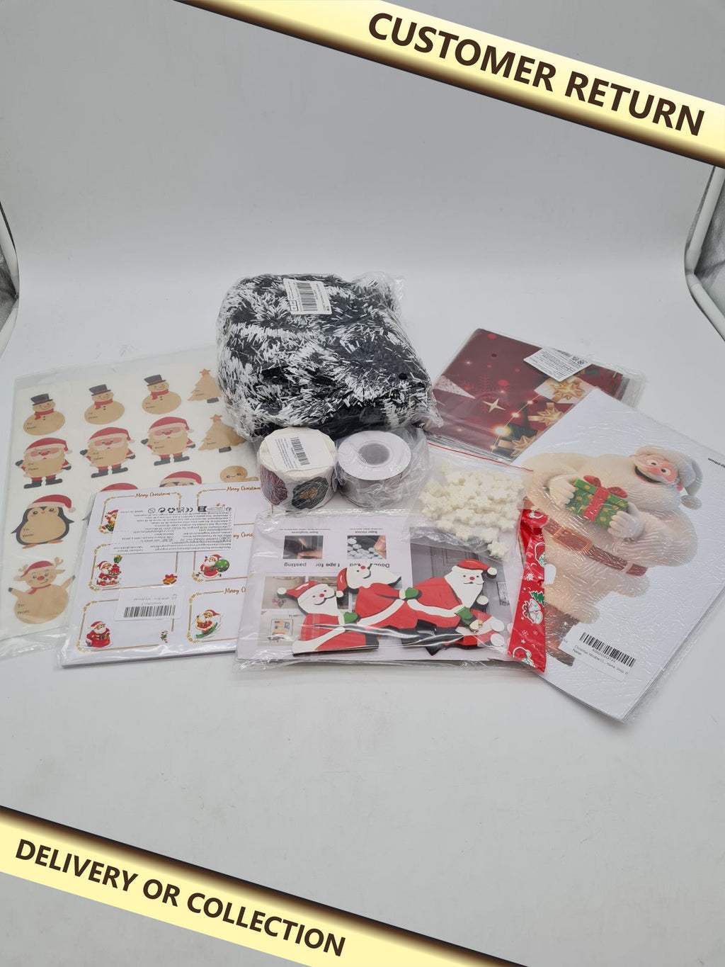 Mixed Christmas bundle — photograph 1 — Customer return; auction delivery information shown on image