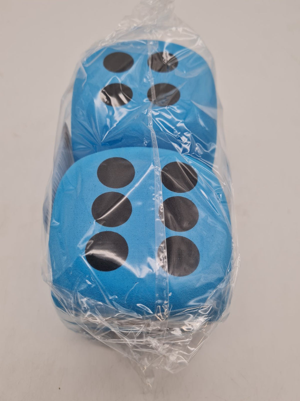 Pair of Oversized blue  Foam Dice — photograph 1