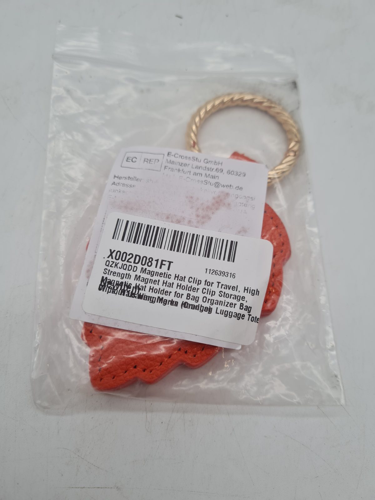Magnetic Hat Holder Clip — photograph 3