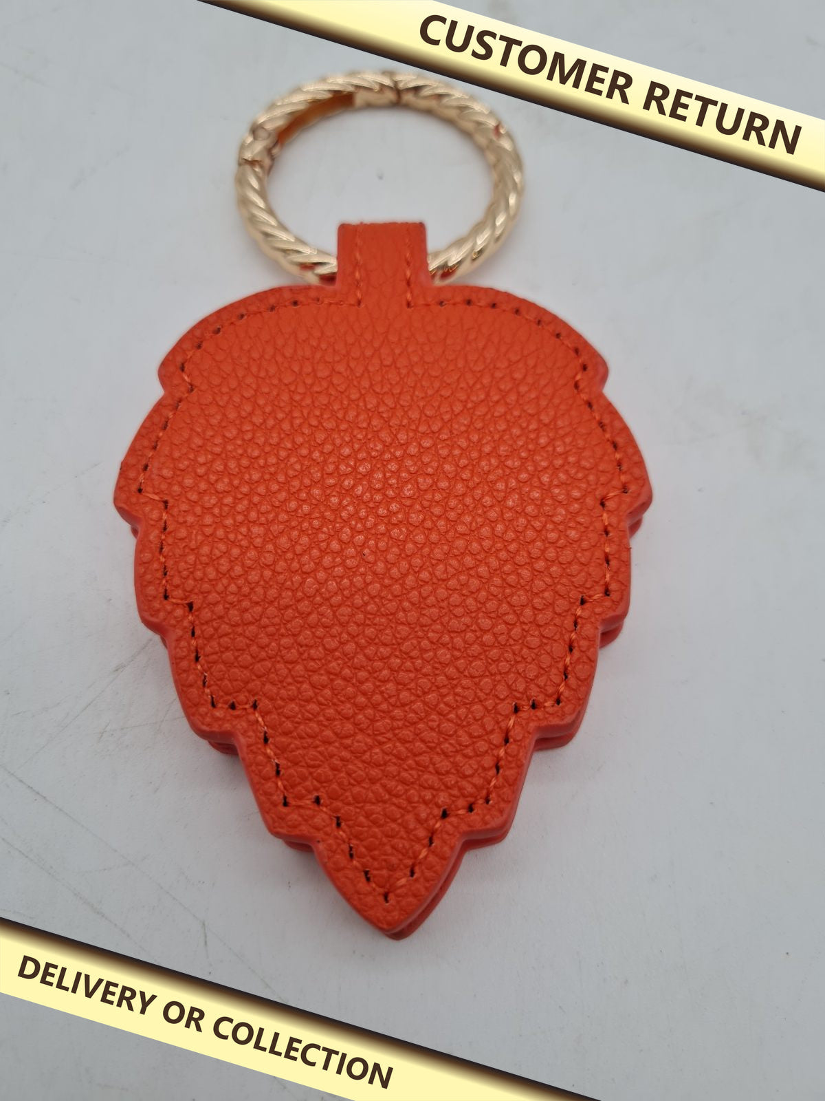 Magnetic Hat Holder Clip — photograph 1 — Customer return; auction delivery information shown on image