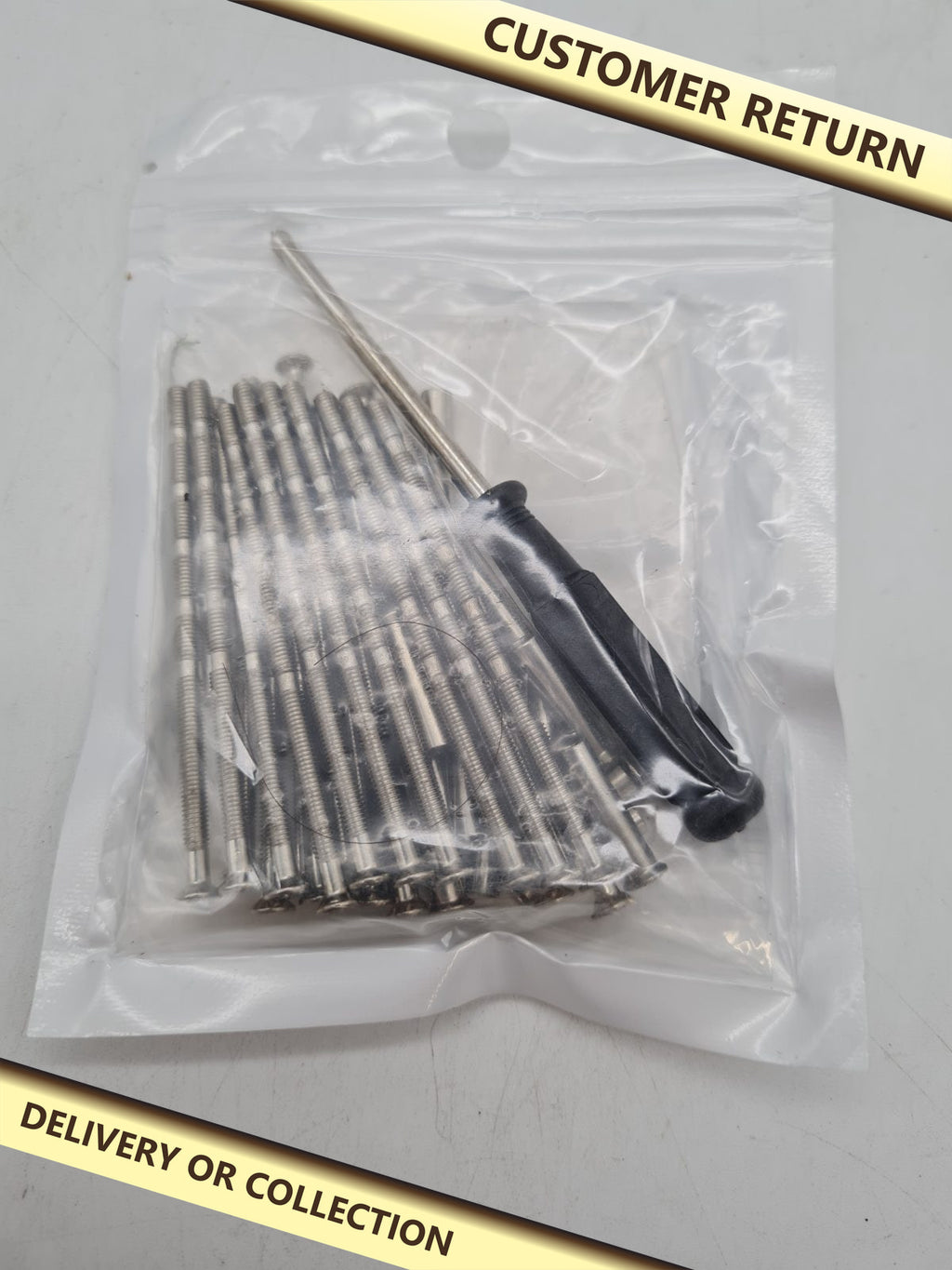 Door Handle Screw Set — photograph 1 — Customer return; auction delivery information shown on image