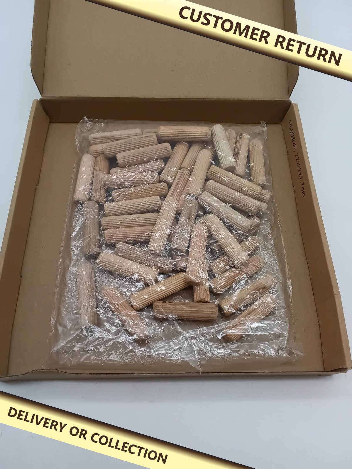 Fluted Wooden Dowel Pins — photograph 1 — Customer return; auction delivery information shown on image