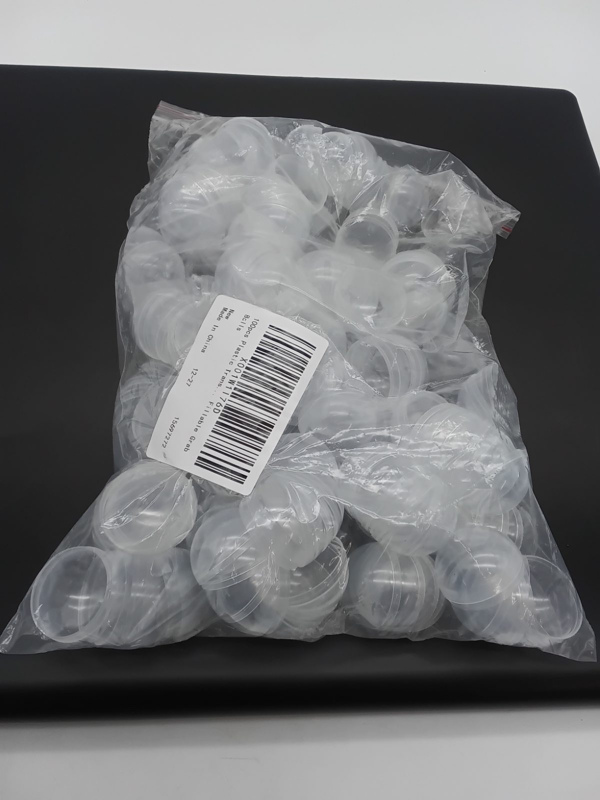 Fillable Plastic Bauble Ornaments – Bulk Lot â€” photograph 3