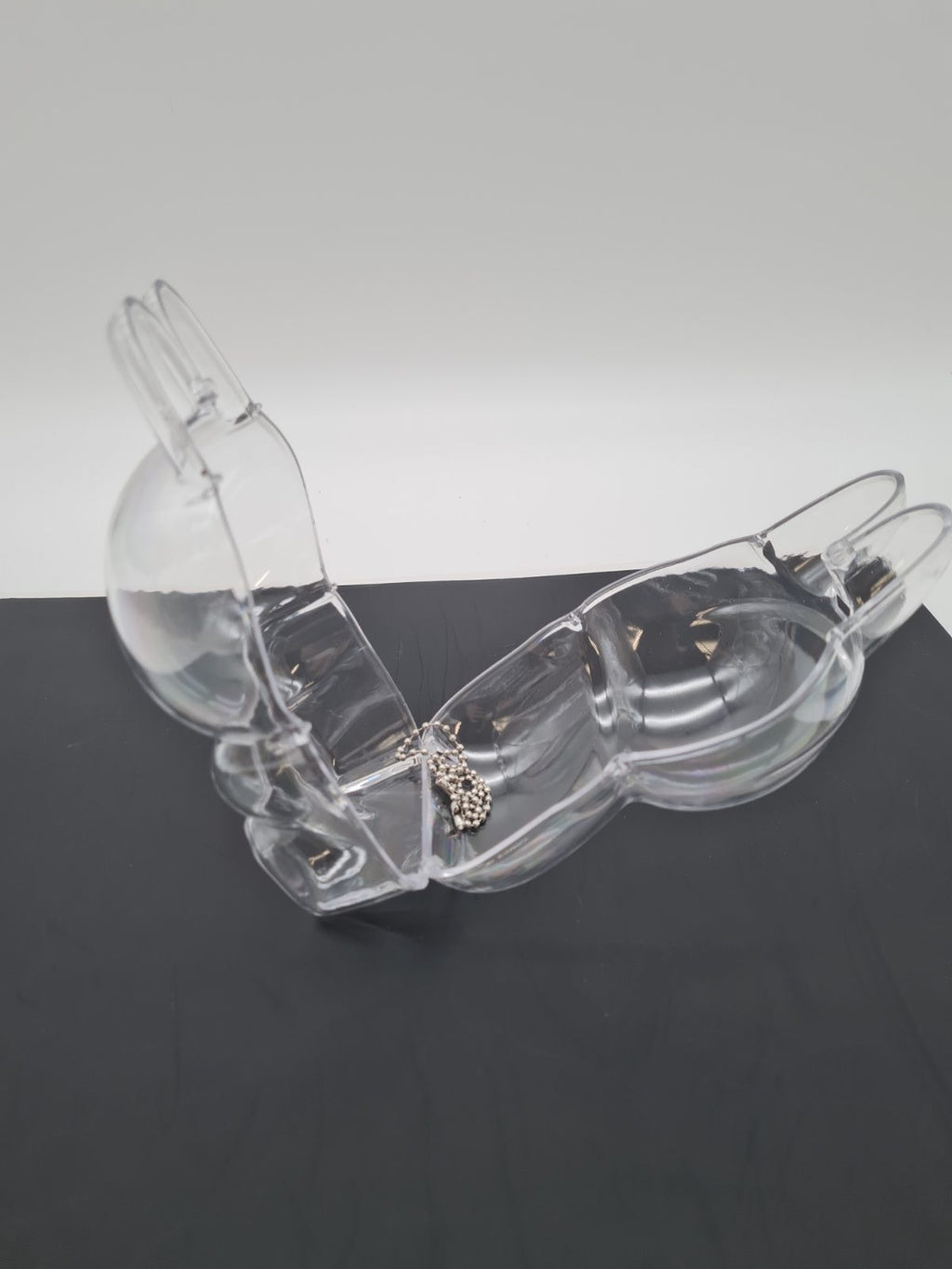 Rabbit-Shaped Mini Figure Display Case 2 pack â€” photograph 2