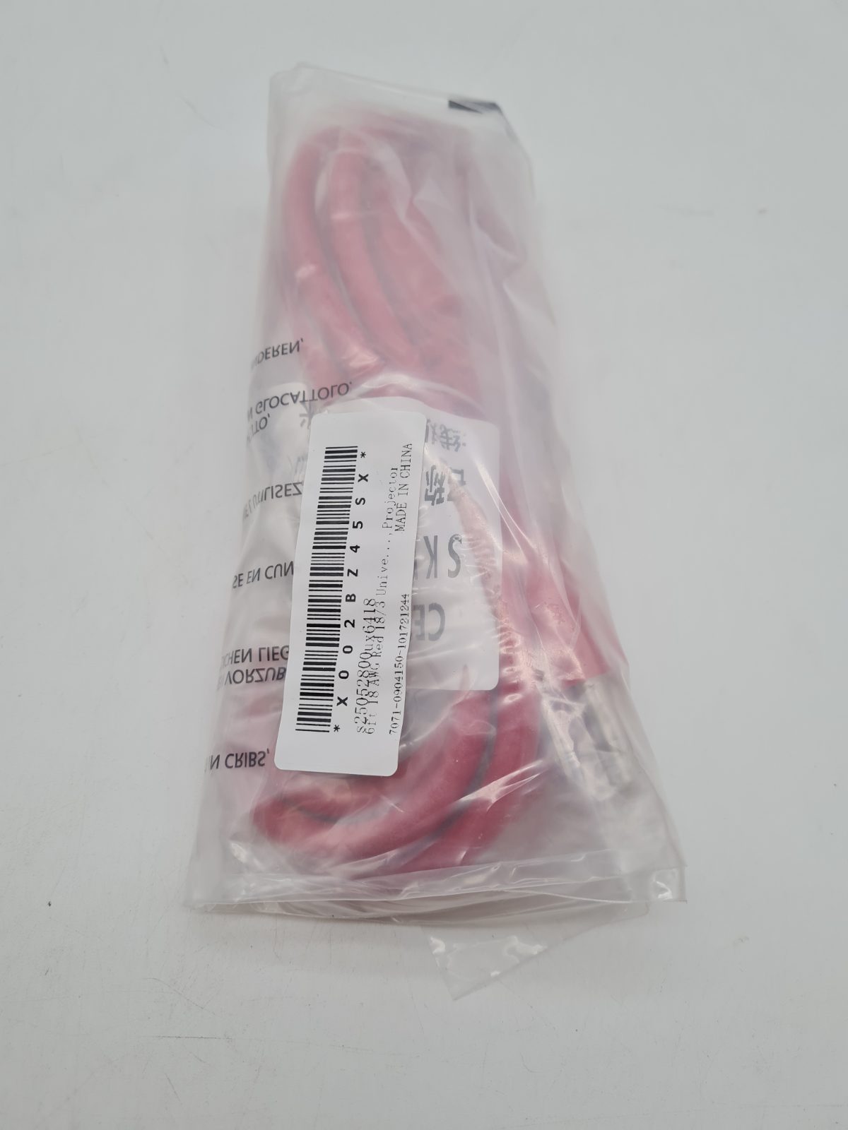 US 3-Pin to IEC C13 Mains Power Cable — photograph 3