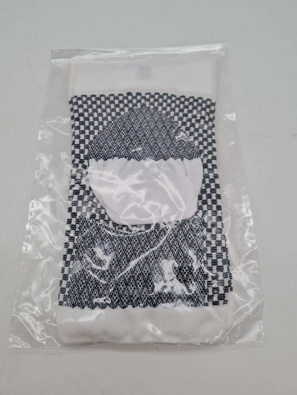 AVIDDA Knee Support Sleeve, Size M â€” photograph 2