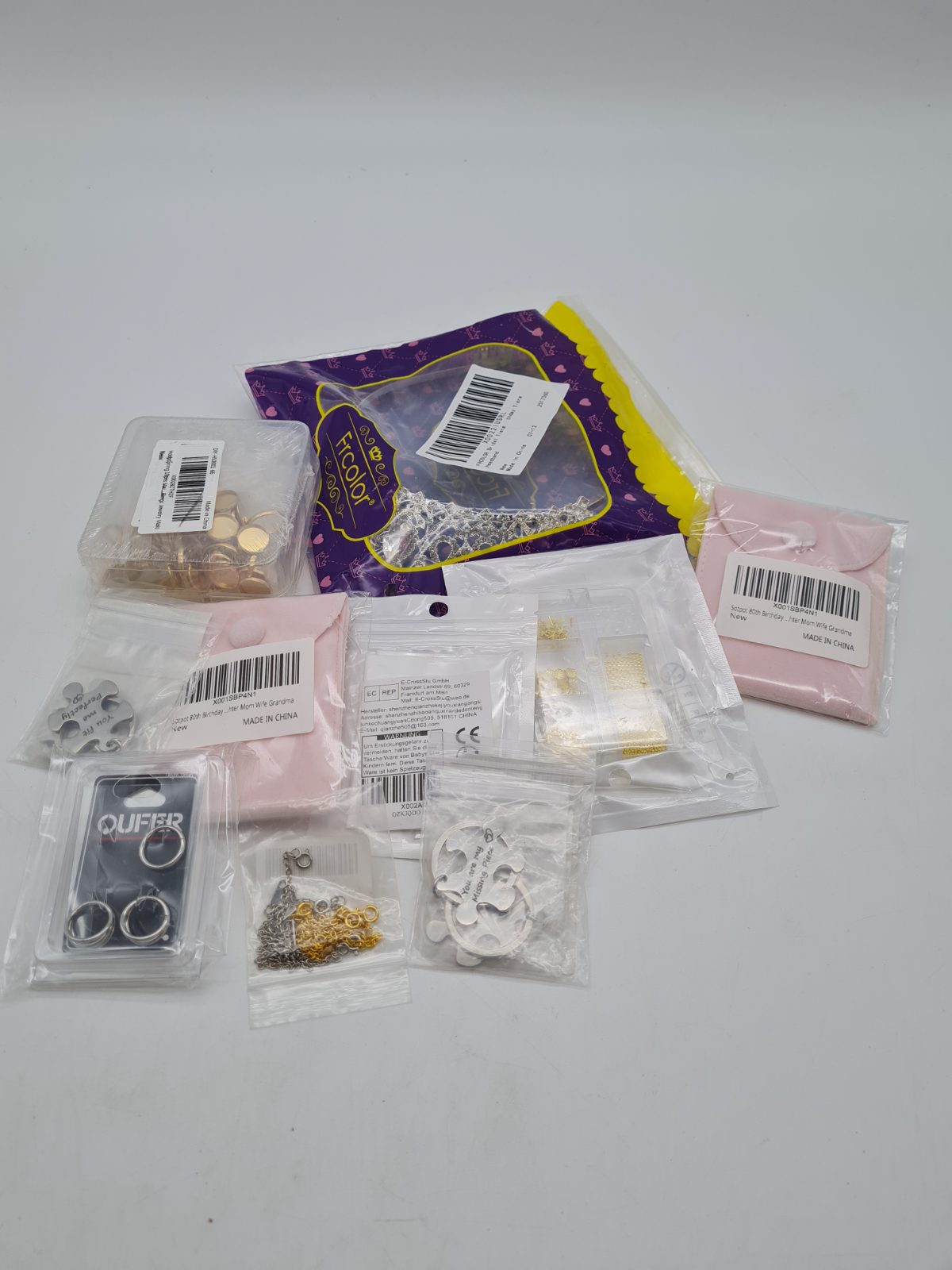 Jewellery accessories bundle â€” photograph 1