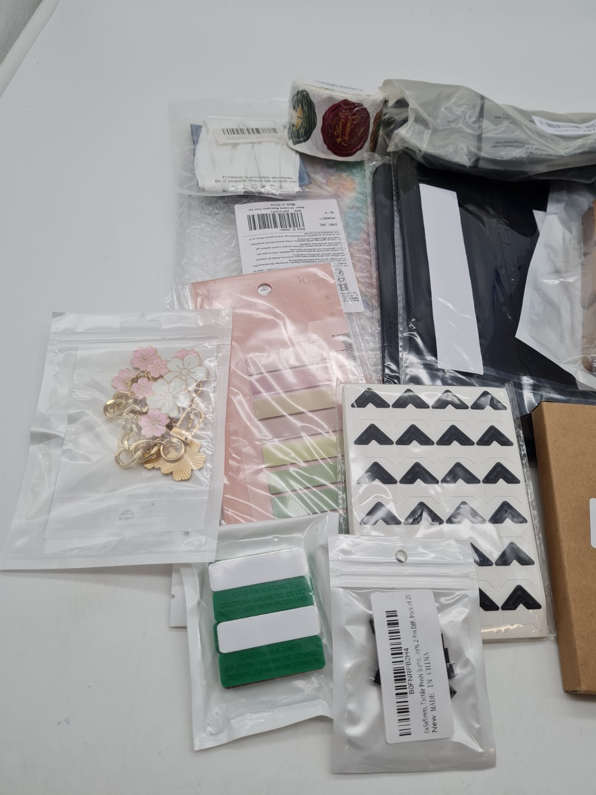 Mixed variety bundle â€” photograph 2