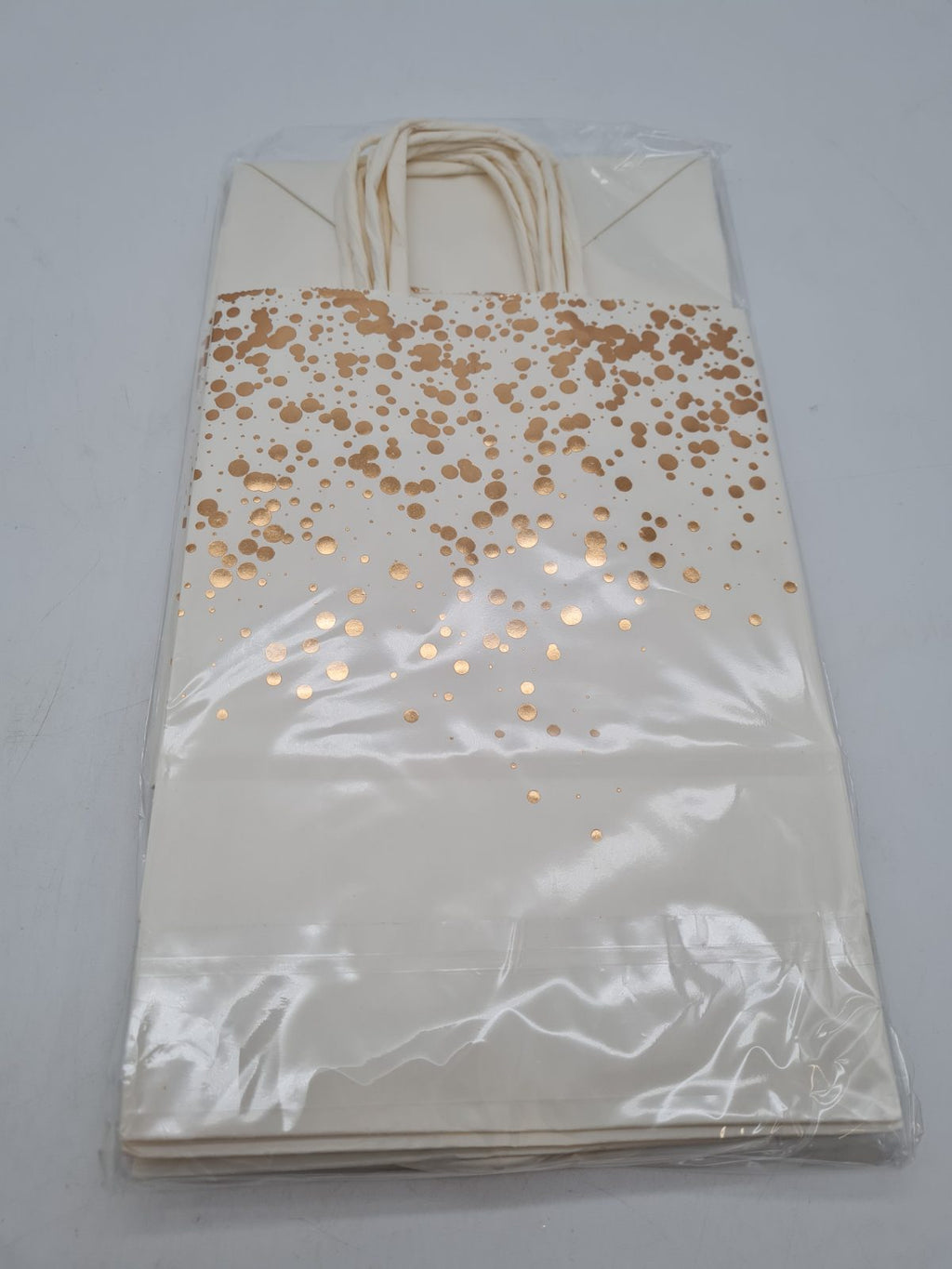 Paper Party Favour Gift Bags â€” photograph 2