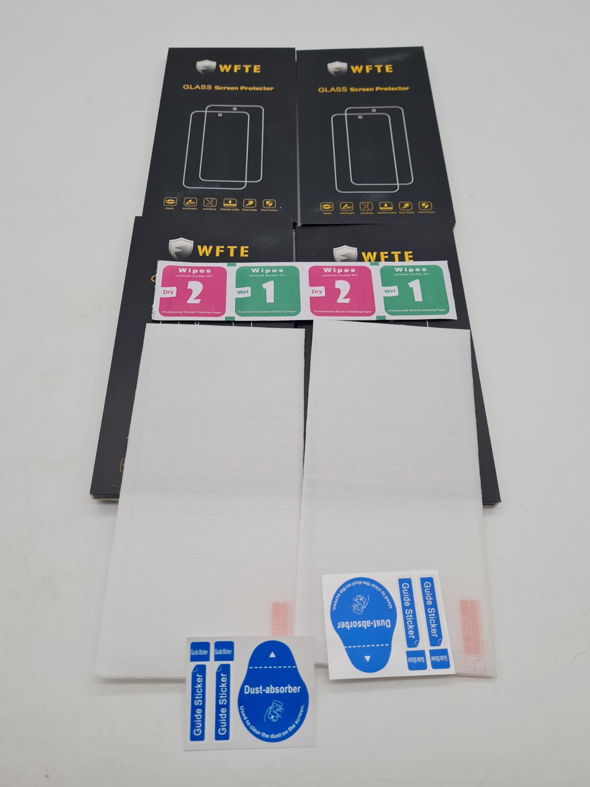 Bundle of 4 WFTE Glass Smartphone Screen Protectors â€” photograph 1