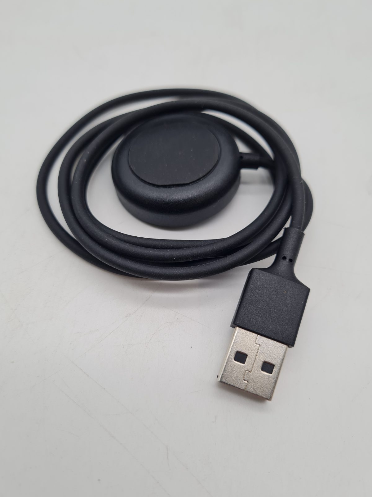 USB-A Smartwatch Charging Cable â€” photograph 1
