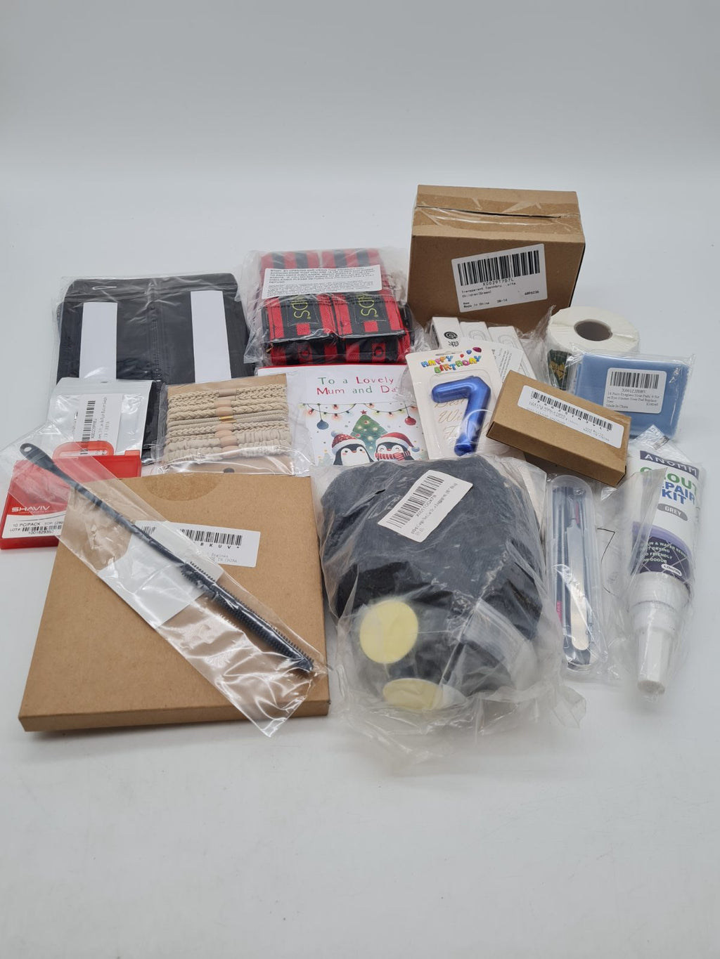 Bundle of a variety of products. â€” photograph 1