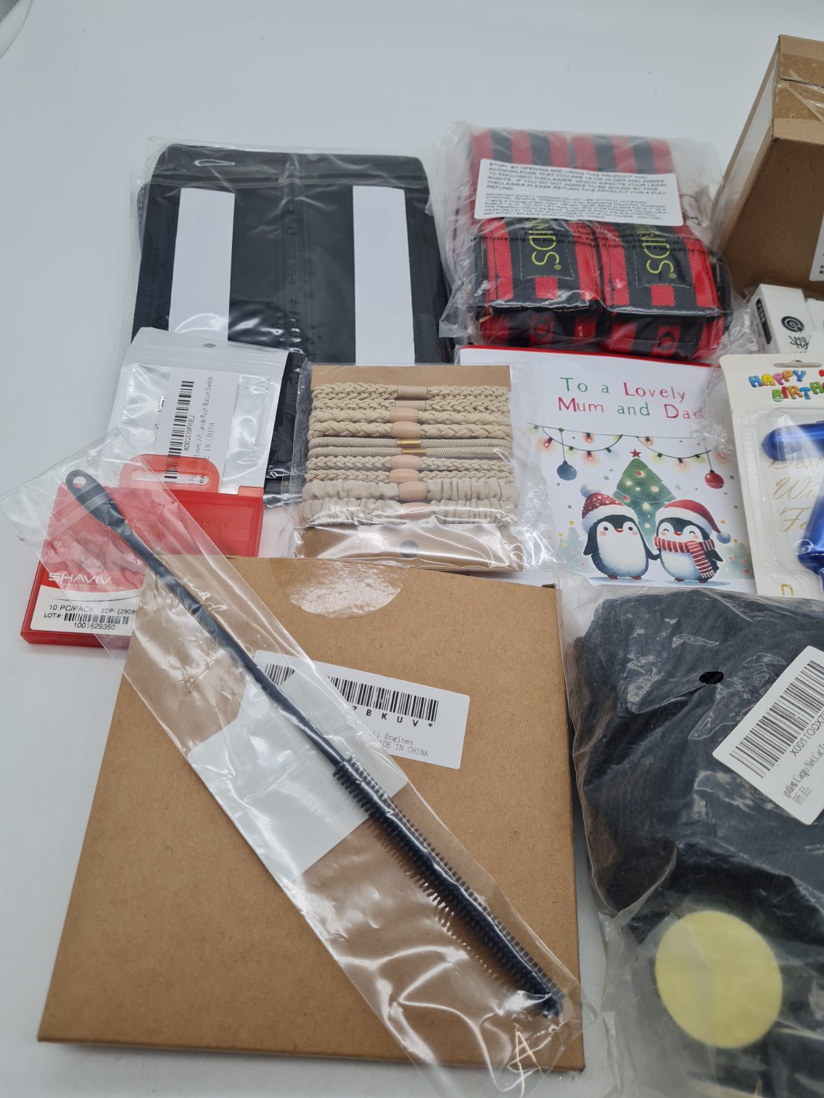 Bundle of a variety of products. â€” photograph 2