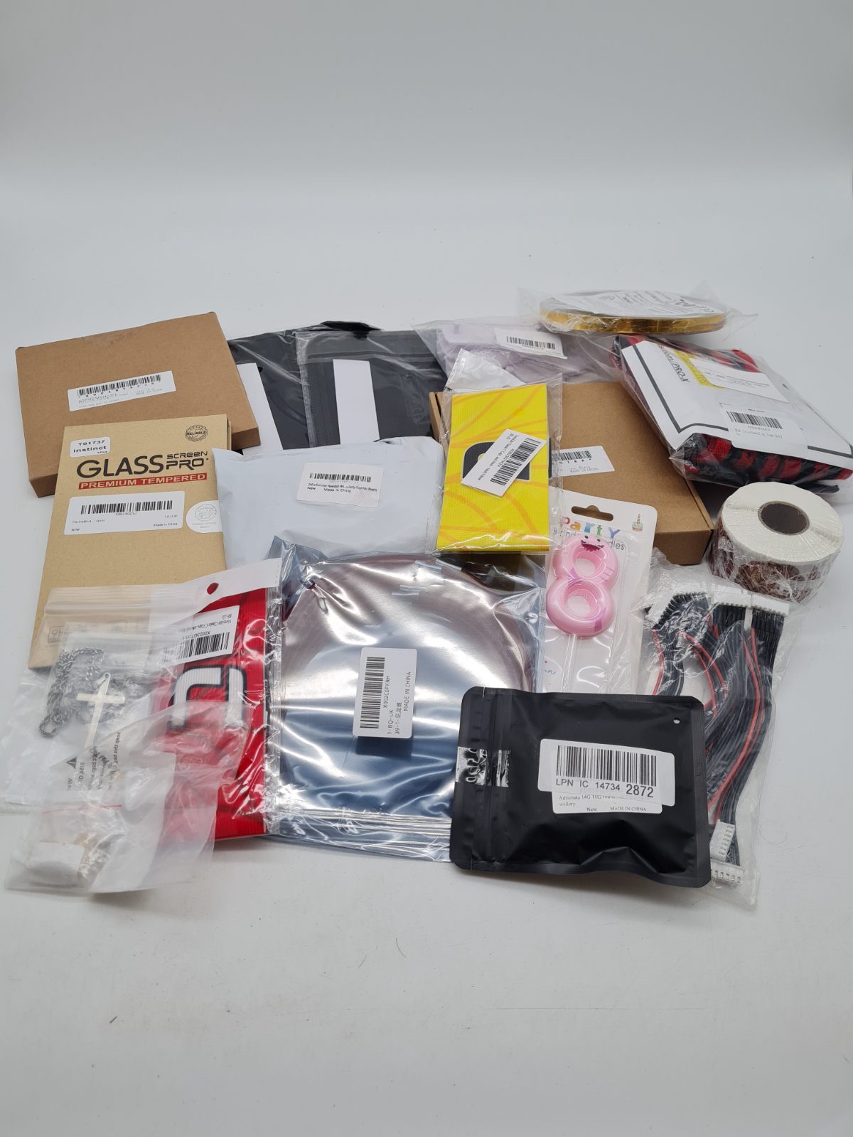 Randomness bundle â€” photograph 1