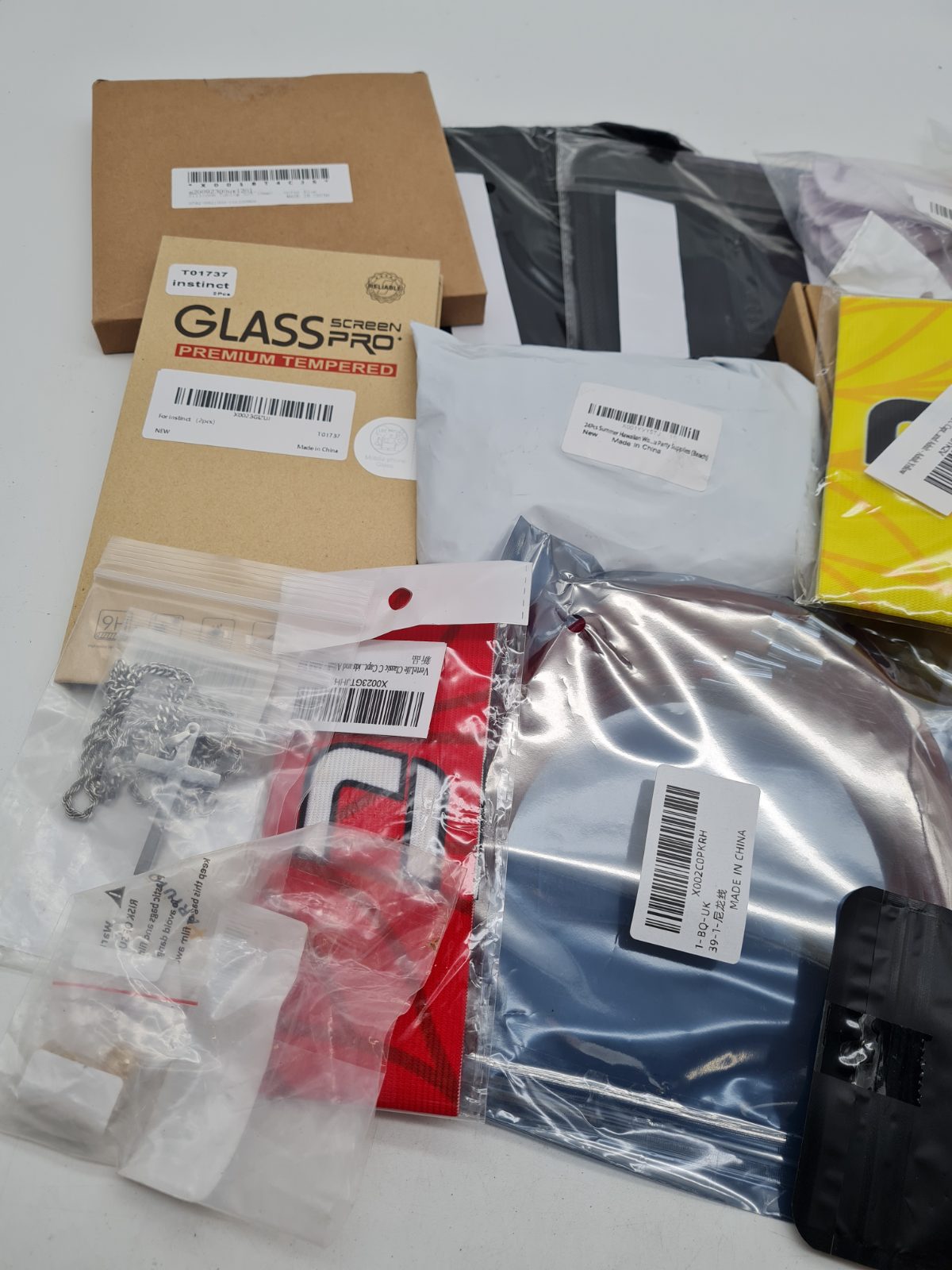 Randomness bundle â€” photograph 2