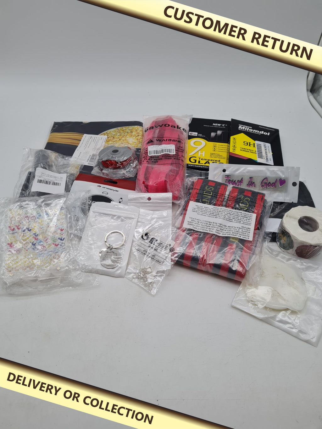 Bu dle of mixed goods â€” photograph 1 — Customer return; auction delivery information shown on image