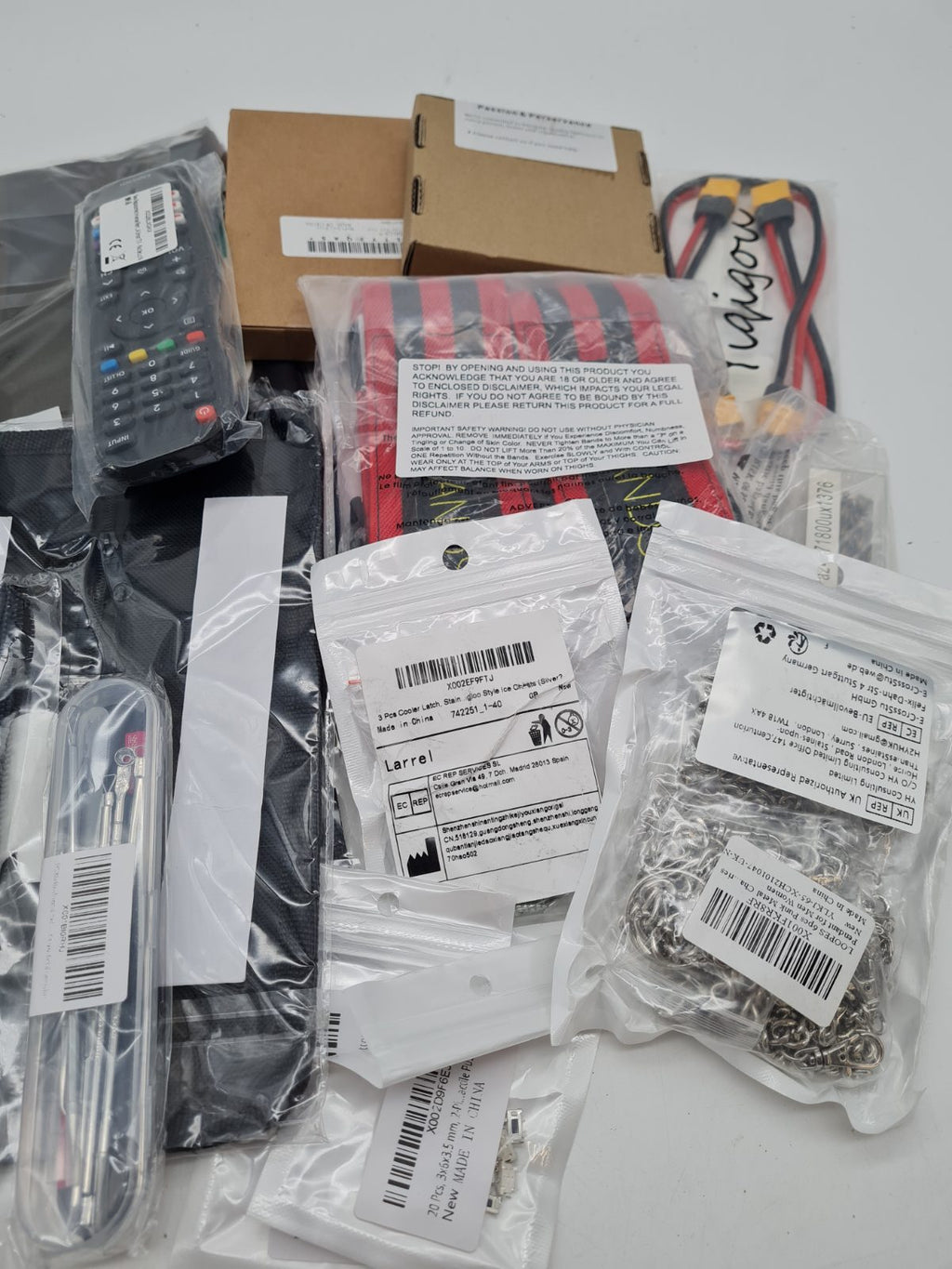Bundle mix of different products â€” photograph 3