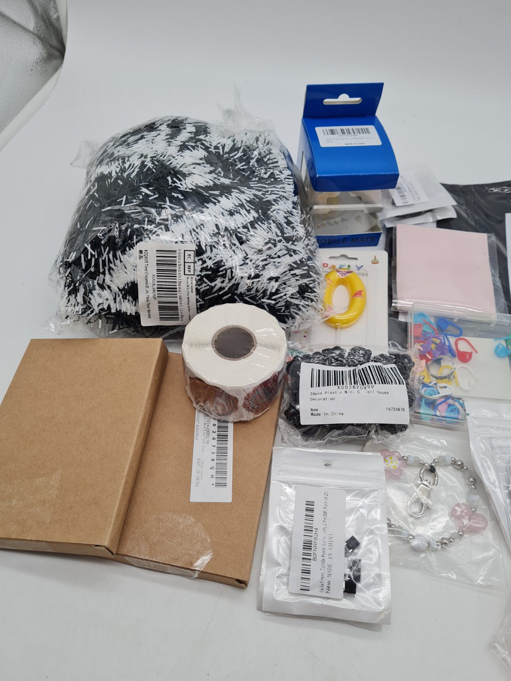 Random bundle â€” photograph 2