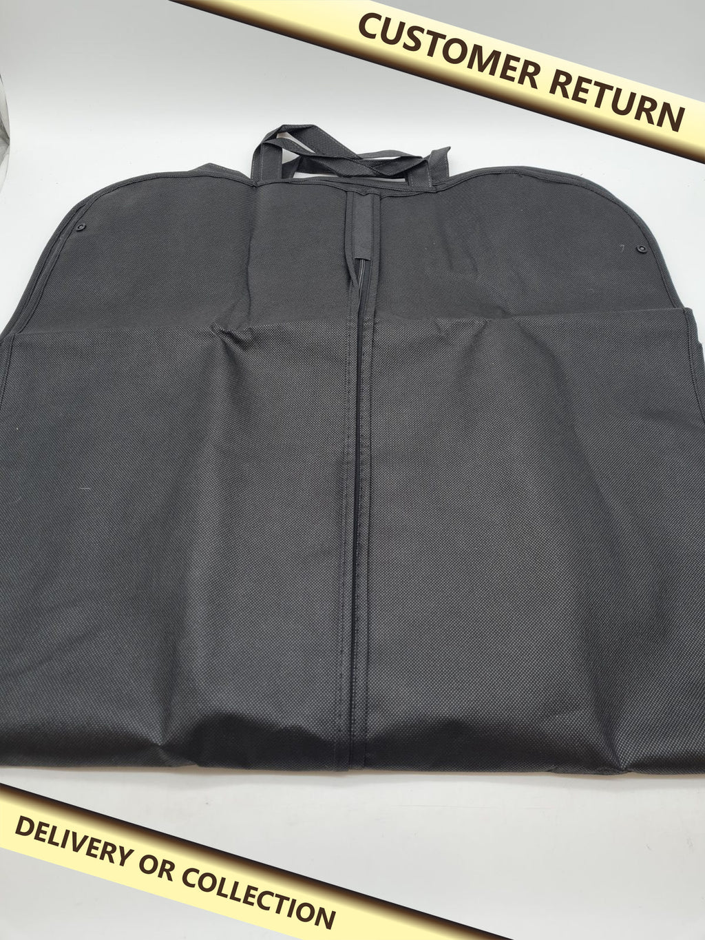Foldable Suit Garment Travel Bag â€” photograph 1 — Customer return; auction delivery information shown on image
