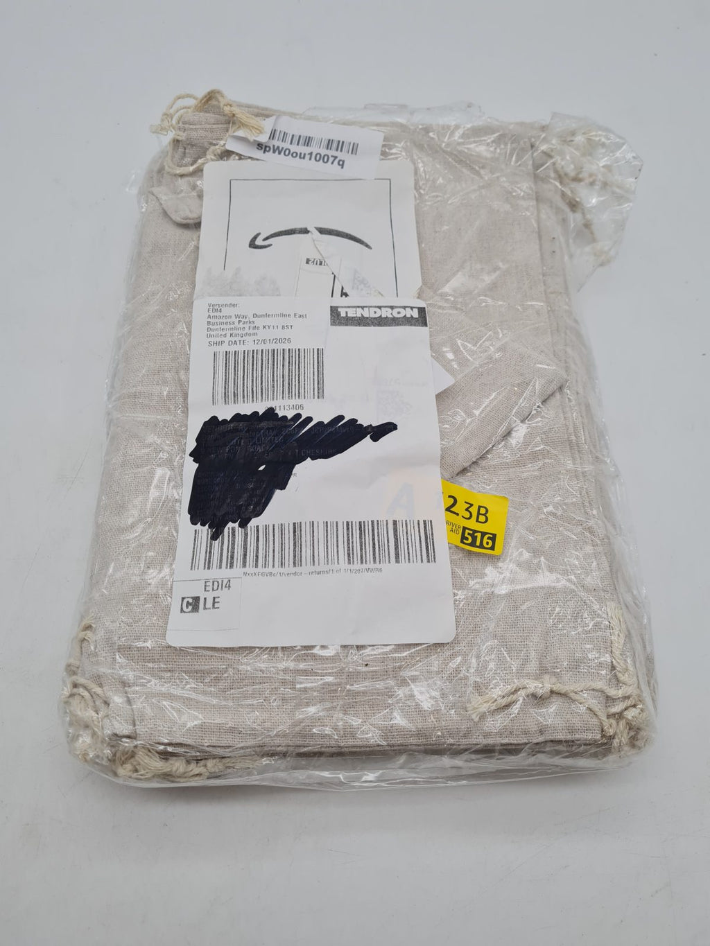 Drawstring Fabric Gift Bags — photograph 2
