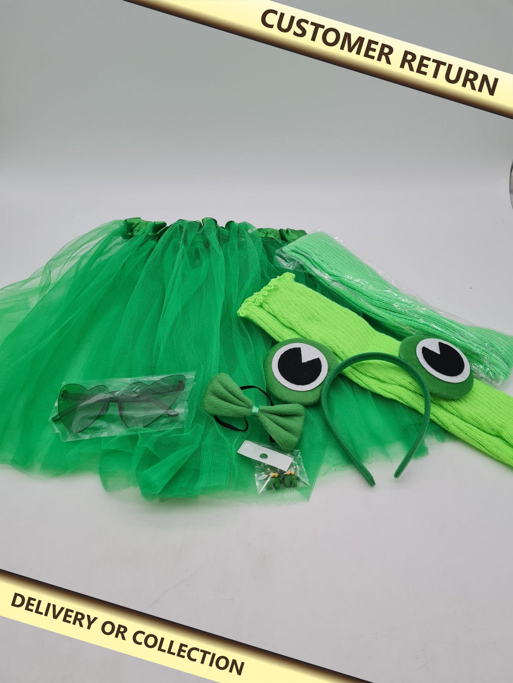 Frog Fancy Dress Costume Accessory Set â€” photograph 1 — Customer return; auction delivery information shown on image