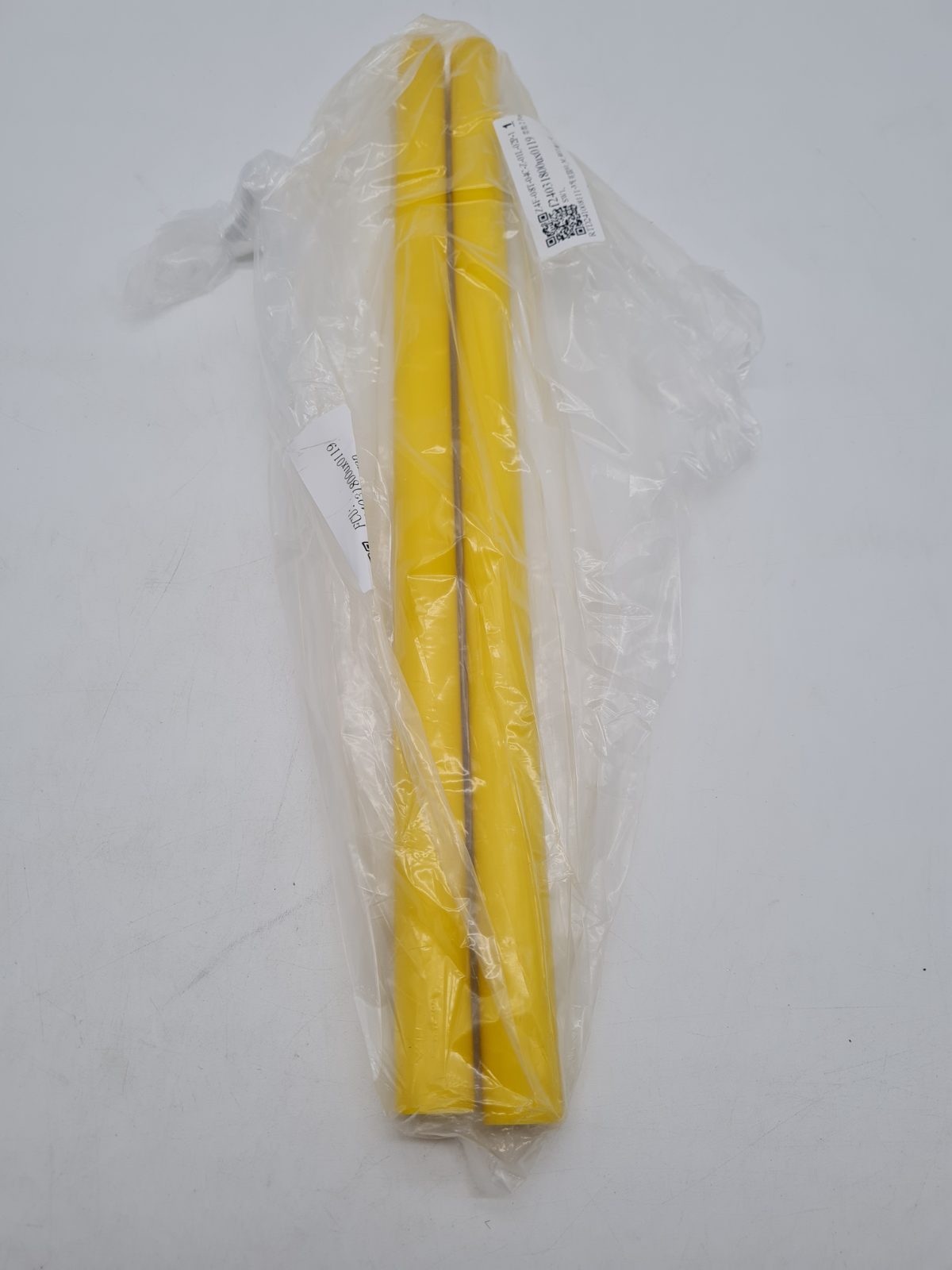 Plastic round rods — photograph 1