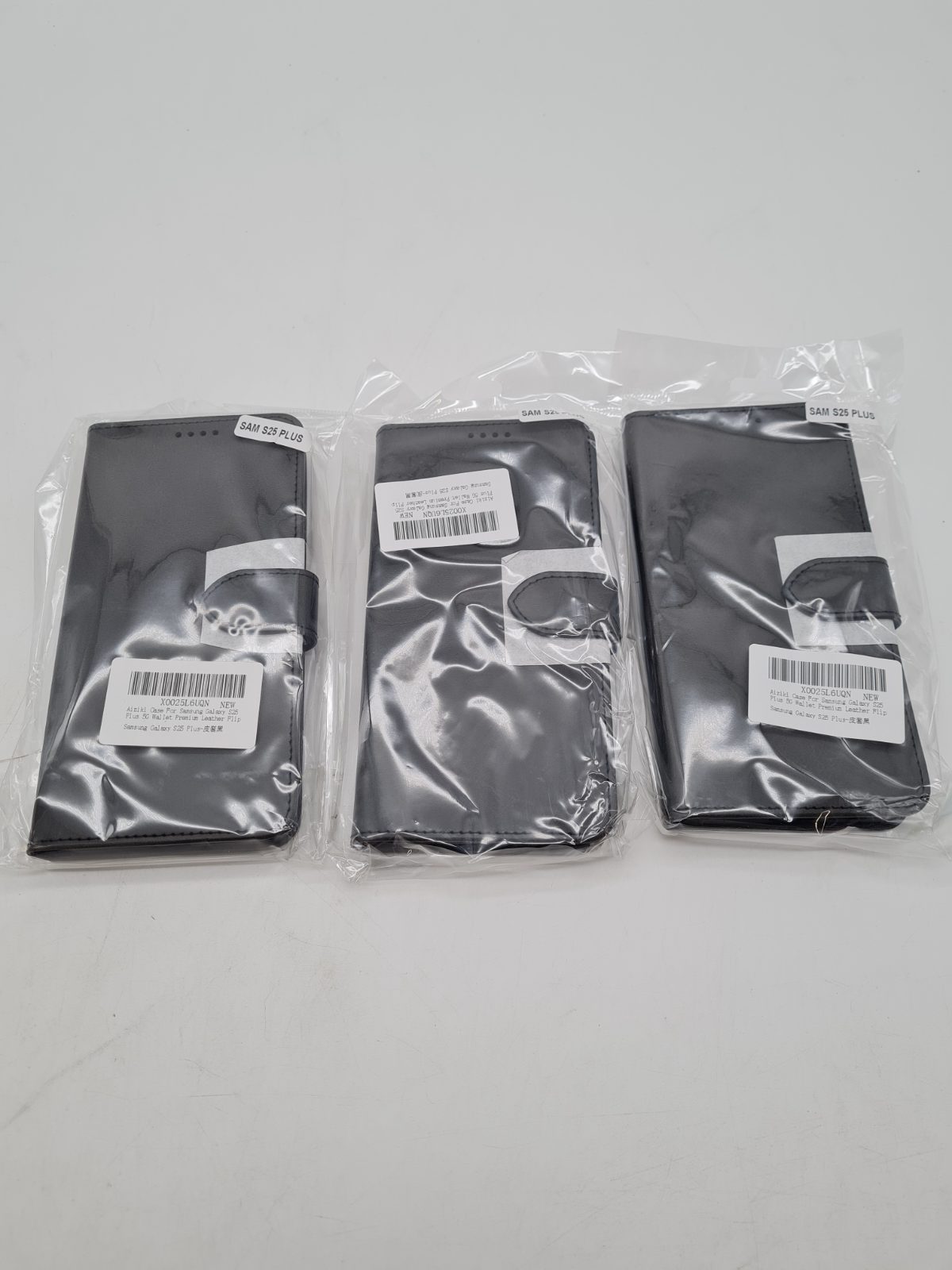 Mobile phone cases bundle â€” photograph 2