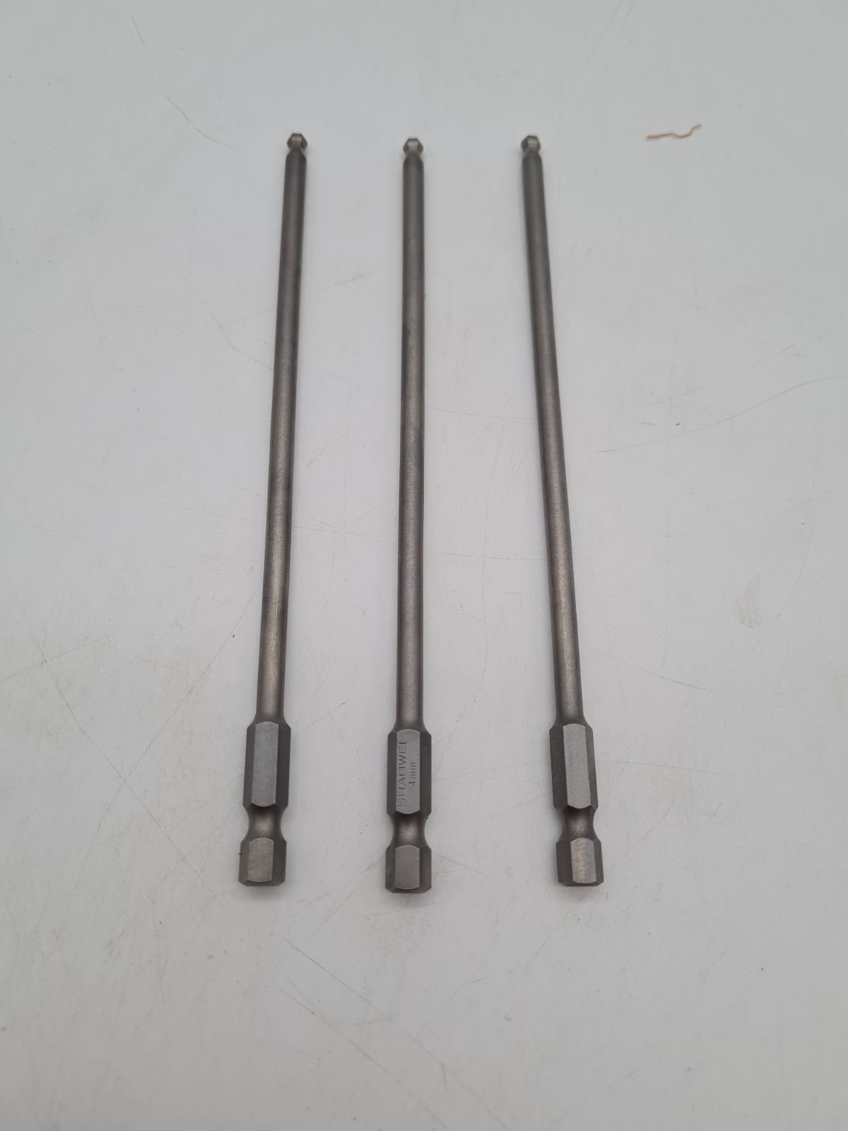 3-Piece 4mm Extra-Long Ball-End Hex Bit Set â€” photograph 1