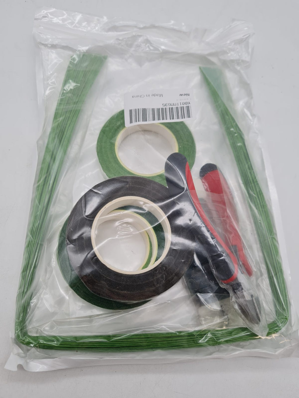 Flower Arranging Tool Kit â€” photograph 2