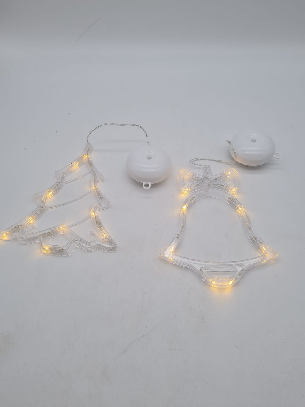 Set of 4 Christmas Hanging Lights â€” photograph 1