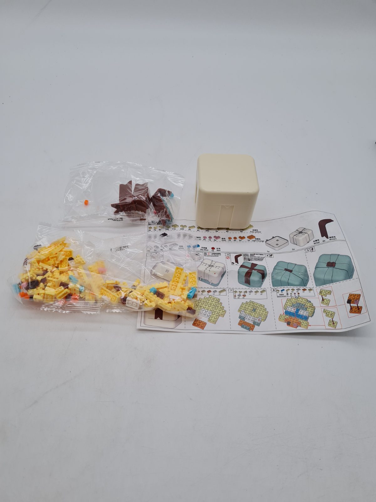 Mini Animal Building Block Kit â€” photograph 1