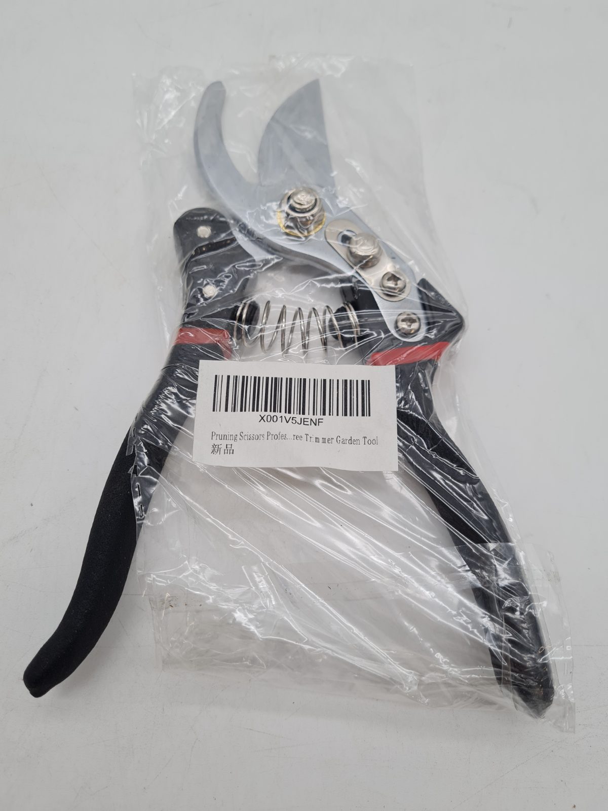 Bypass Pruning Secateurs â€” photograph 1