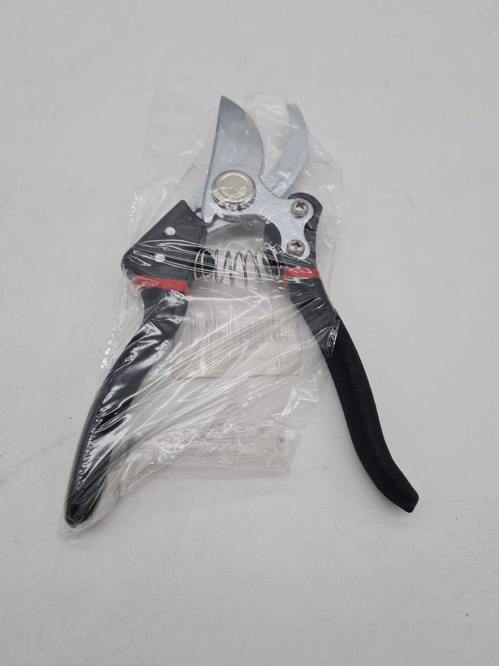 Bypass Pruning Secateurs â€” photograph 2