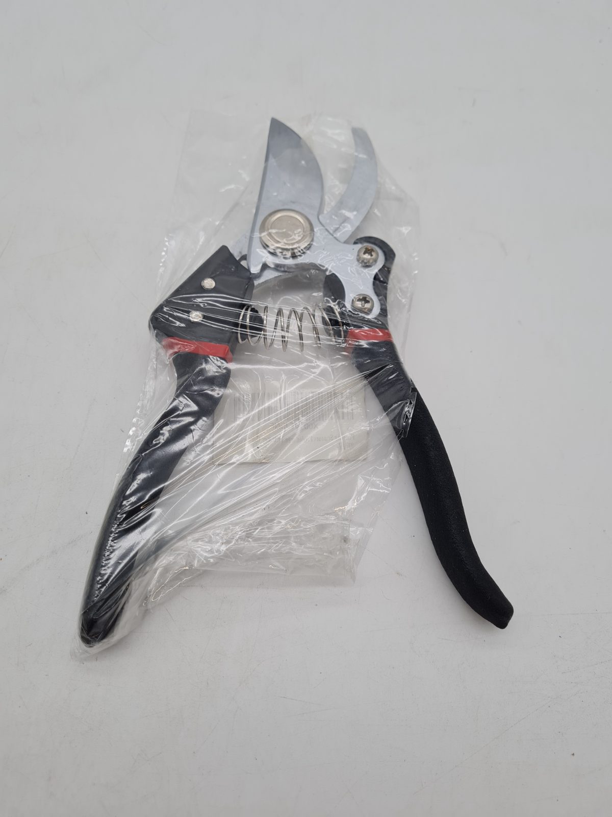 Bypass Pruning Secateurs â€” photograph 2