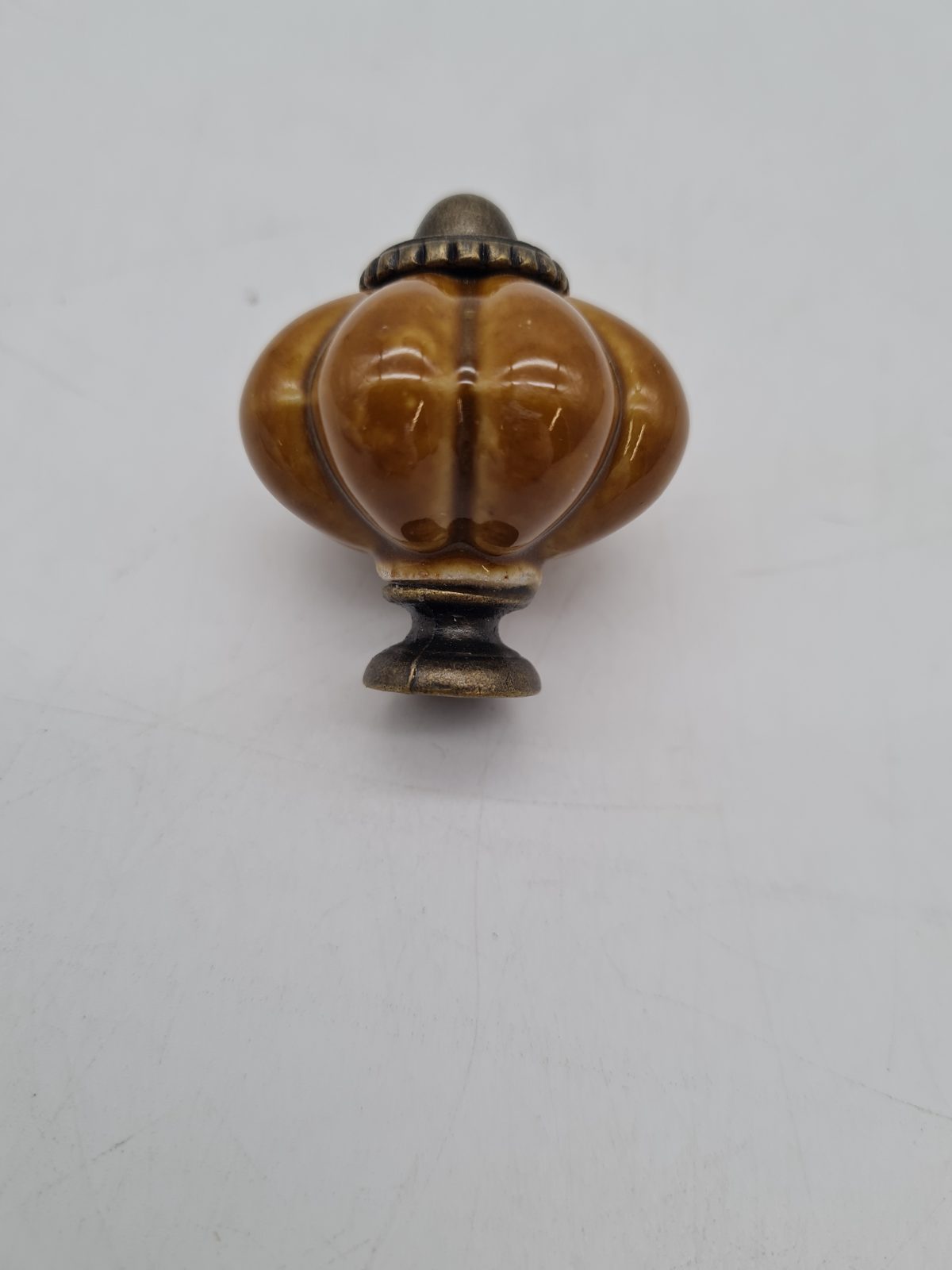 Pumpkin-Shaped Ceramic Cabinet Knob â€” photograph 2