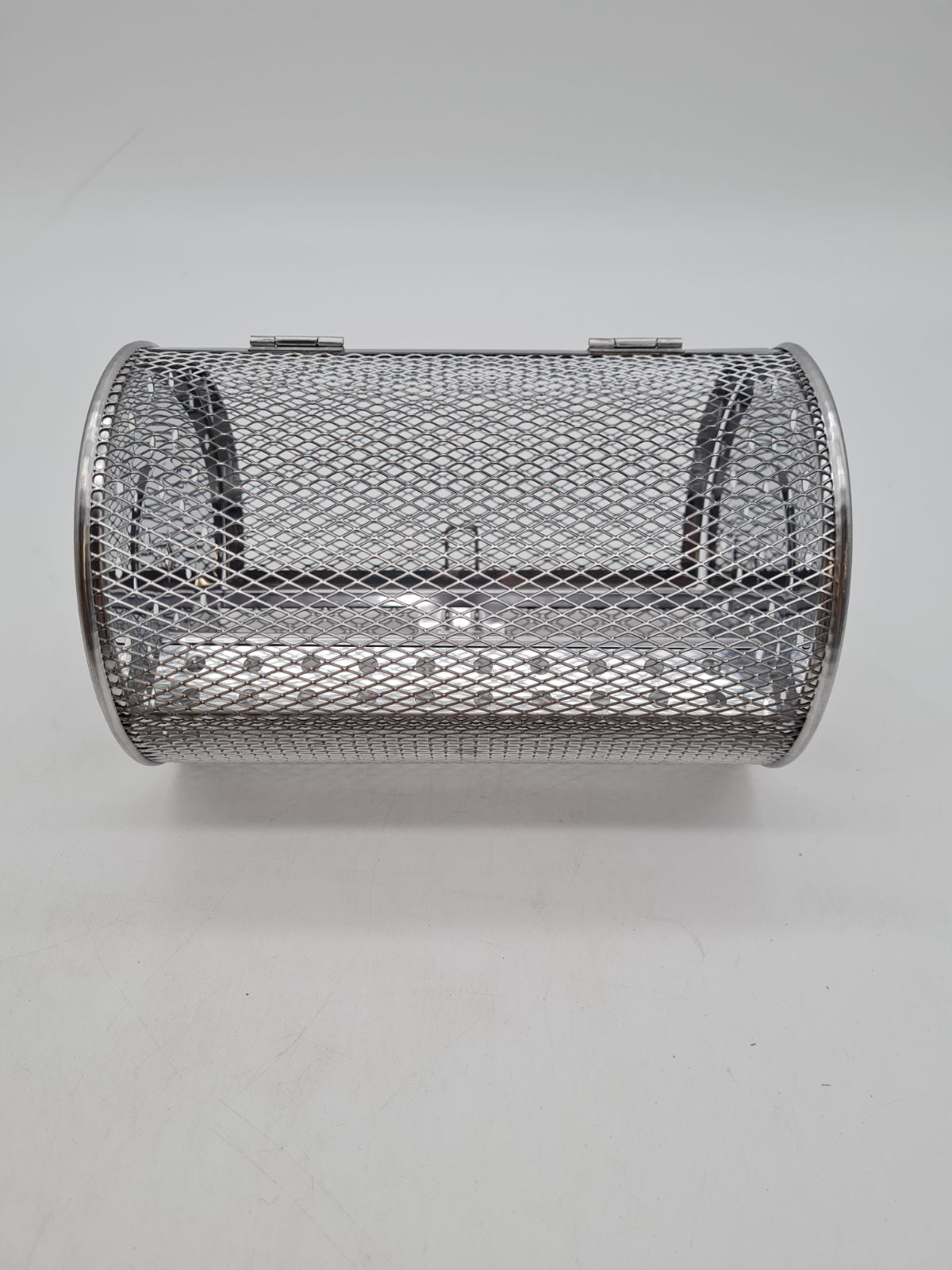 Rotisserie Mesh Basket â€” photograph 2