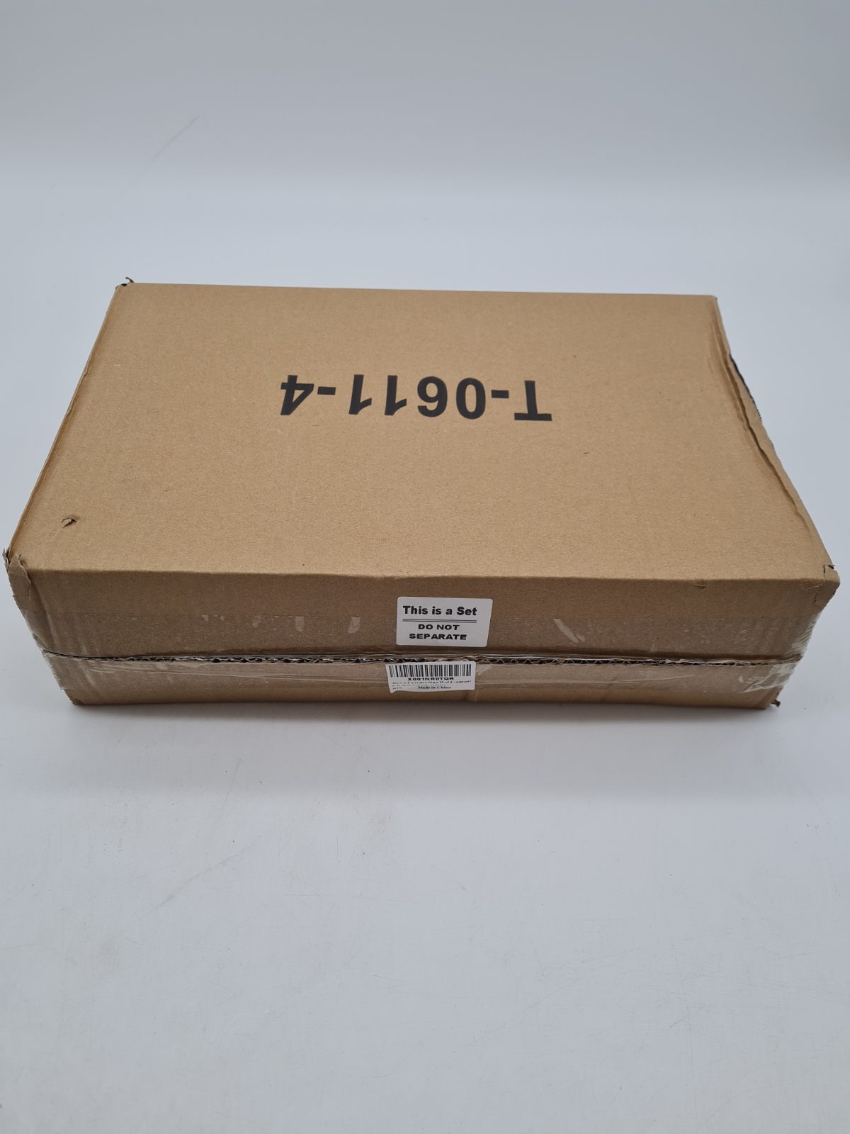 Tabletop acrylic sign holder set T-0611-4 â€” photograph 3