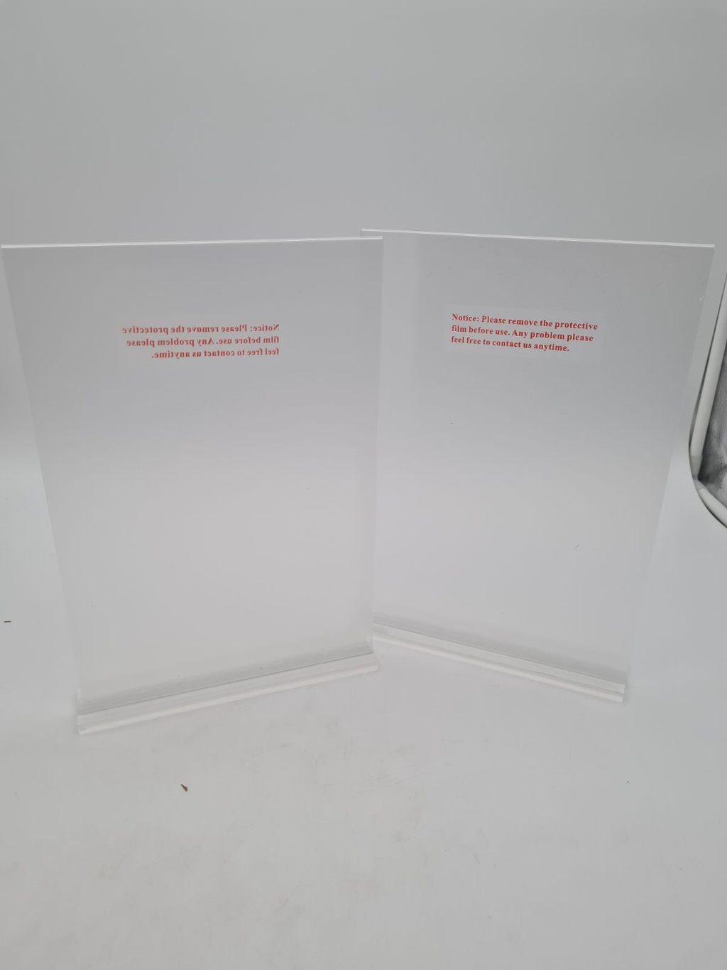Tabletop acrylic sign holder set T-0611-4 â€” photograph 2