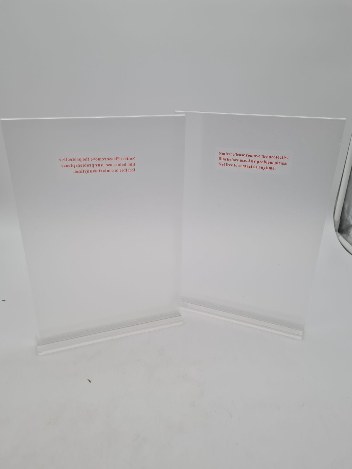 Tabletop acrylic sign holder set T-0611-4 â€” photograph 2