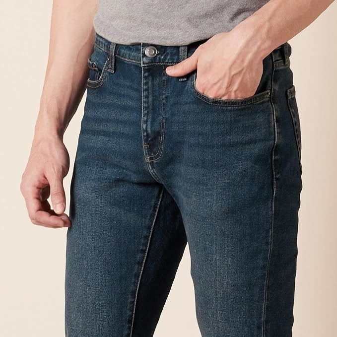 36W30L Men's Slim-Fit Bootcut Jeans - Dark Wash - Amazon Essentials