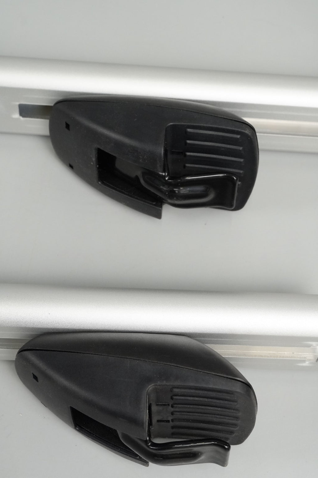 135cm Roof Rack Cross Bars, Adjustable Aluminum Roof Bars, Fits Most Existing Ra