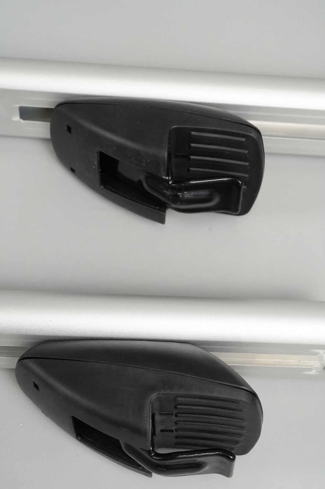 135cm Roof Rack Cross Bars, Adjustable Aluminum Roof Bars, Fits Most Existing Ra