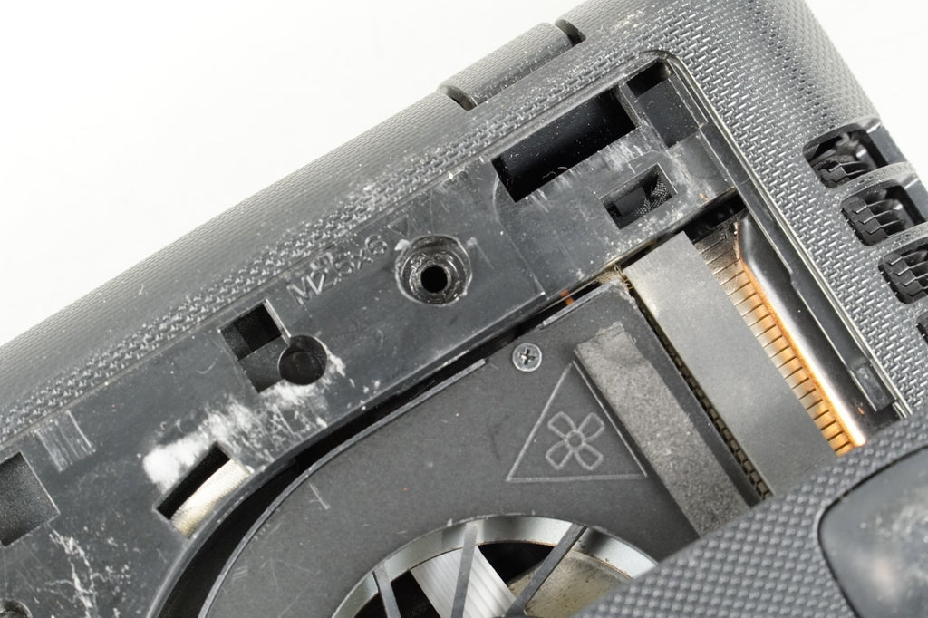 Lenovo G500 For Spares Core i3 3110M 2.4GHz 4 Cores Intel HD Graphics 4000