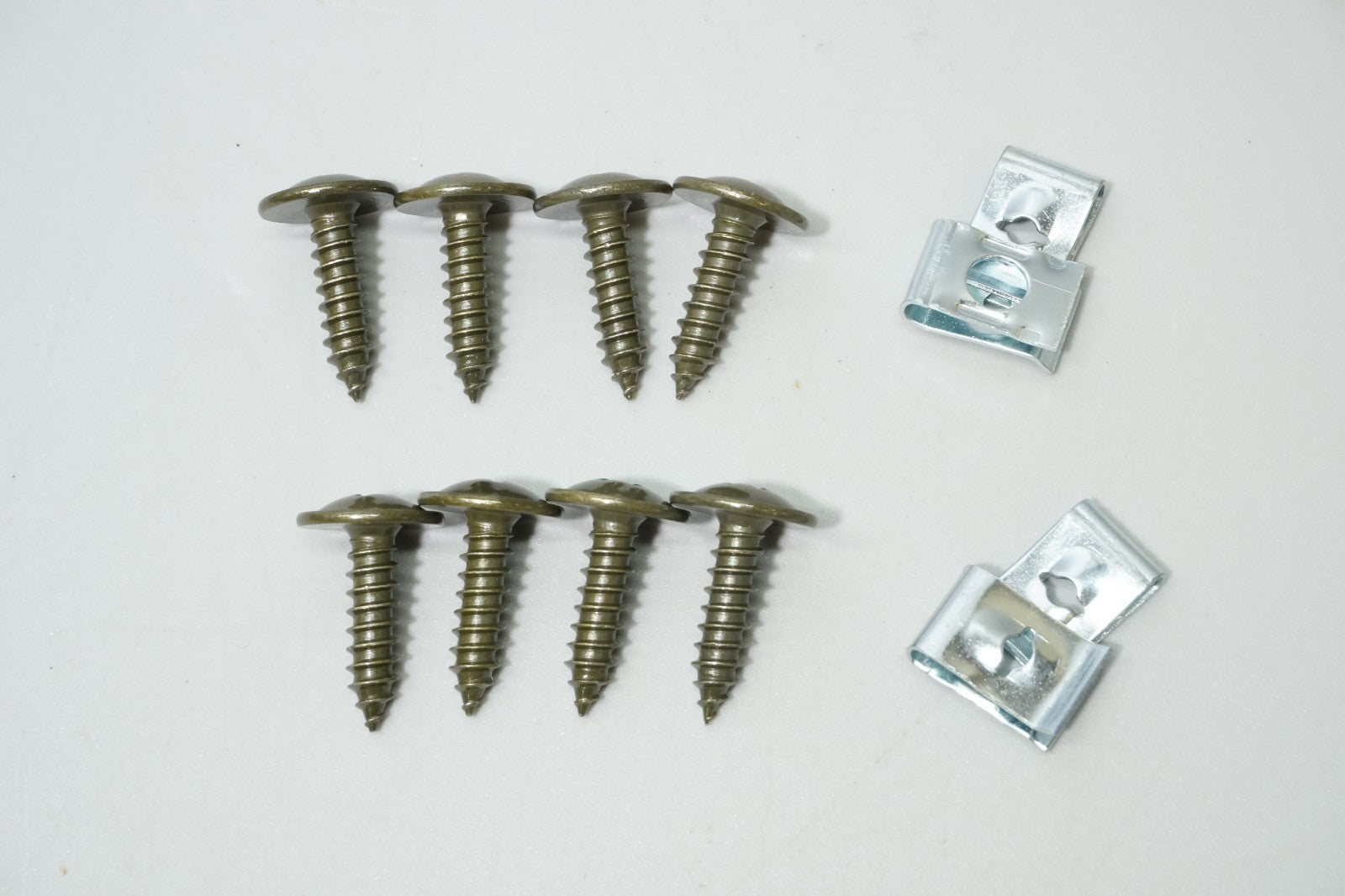 Transporter Caravelle T6 Multivan Kombi 2015 on Mudflaps Splash Guards Mudguards