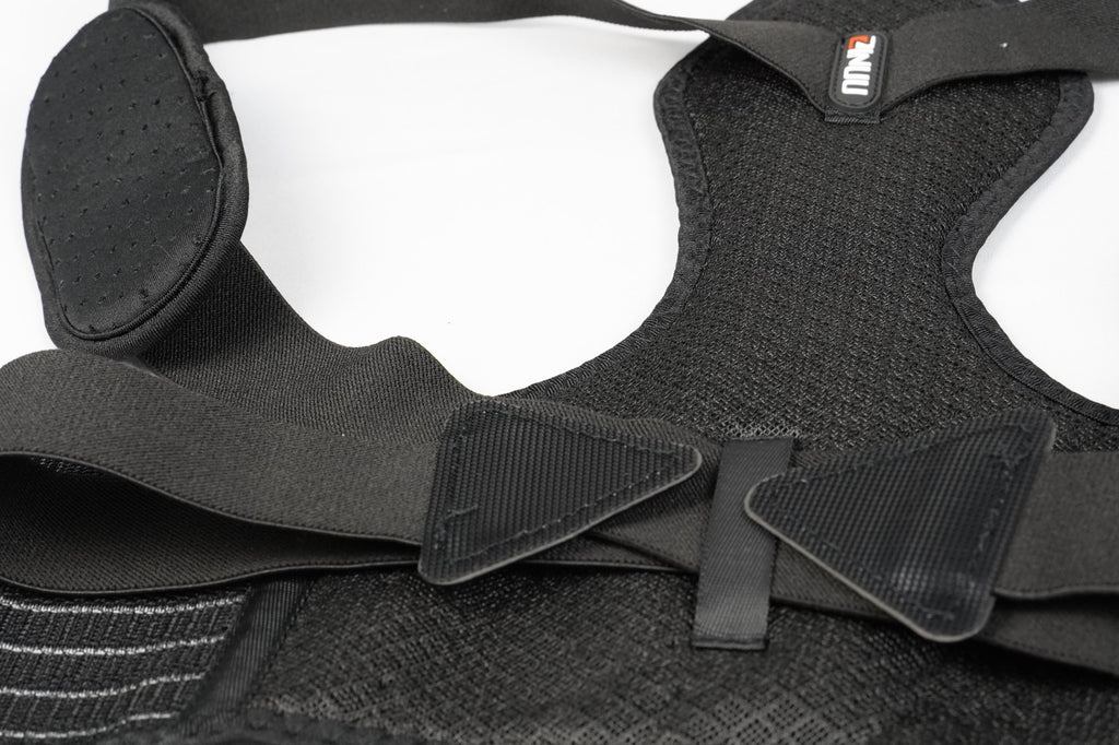 Back Brace Posture Corrector f 27-47' Waist Adjustable Breathable Straightener