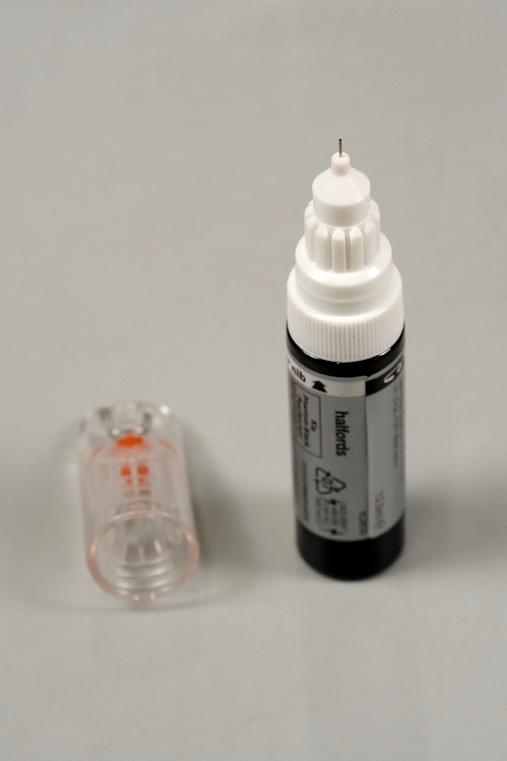 Kia Phantom Black Pearlescent Touch Up Paint Stone Chip & Scratch Repair Kit