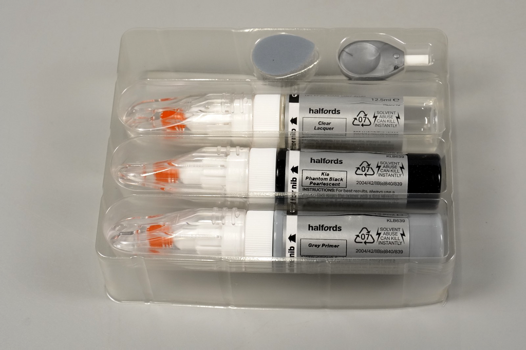 Kia Phantom Black Pearlescent Touch Up Paint Stone Chip & Scratch Repair Kit