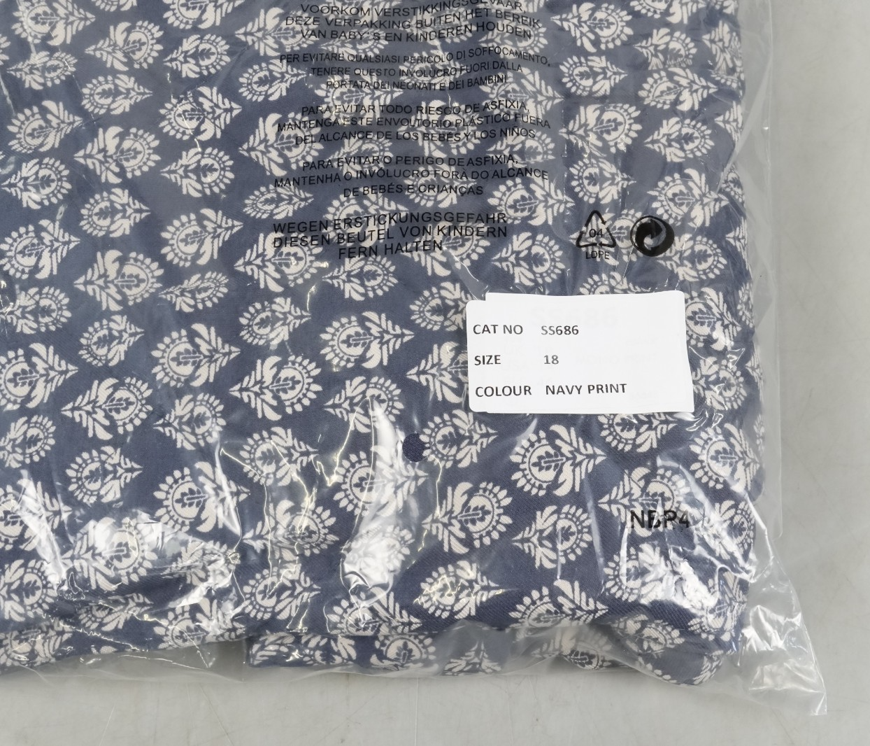 Quilted Gilet Size 18 JD Williams Mono Print Washed Gilet New with Tags Blue