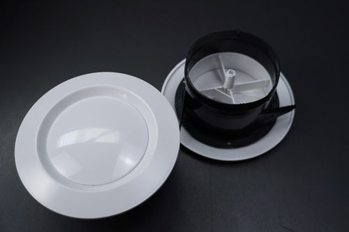 2x White Round Ceiling Air Vent Diffuser Covers Adjustable Ventilation Grilles